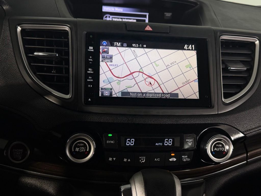 Used 2016 White Honda Touring image 13