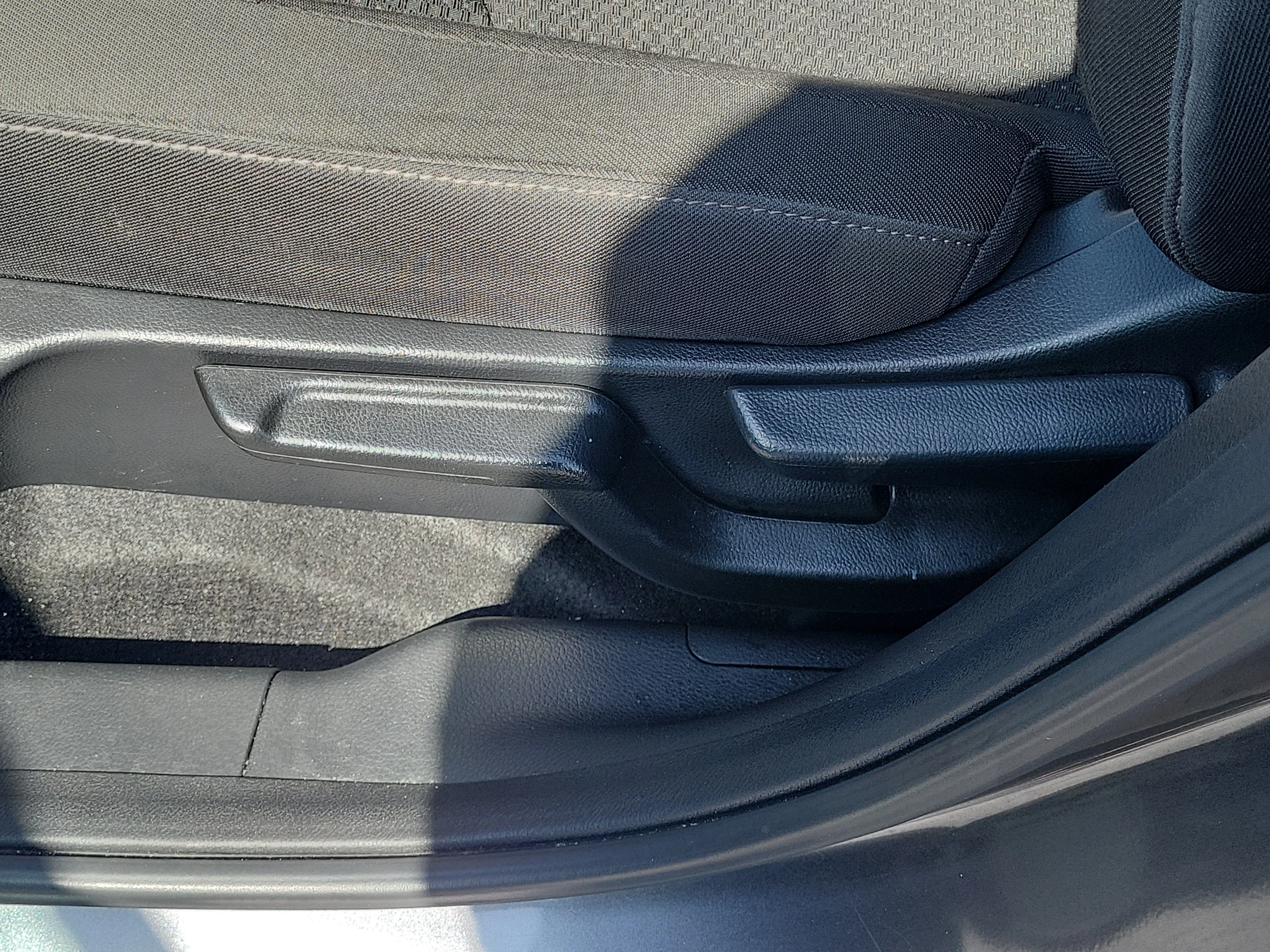 Used 2022 Gray Honda EX image 18