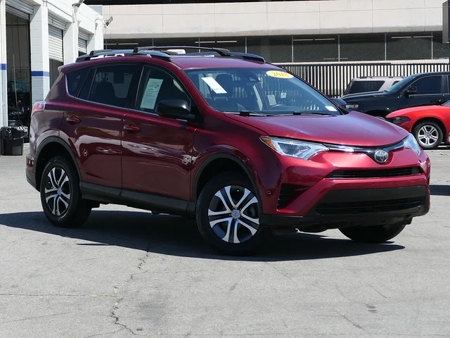 2018 Toyota RAV4 LE