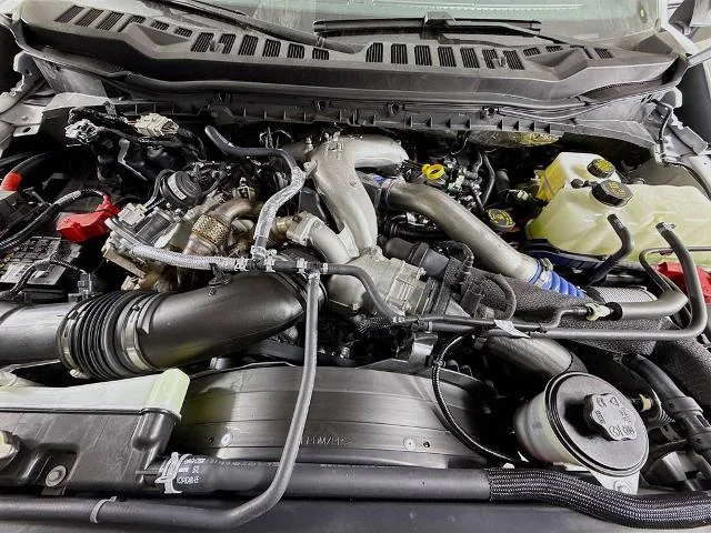 New 2025 Oxford White Ford F-450® XL image 60