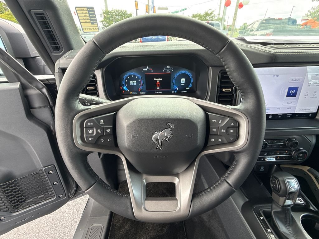 New 2025 Gray Ford Badlands image 18