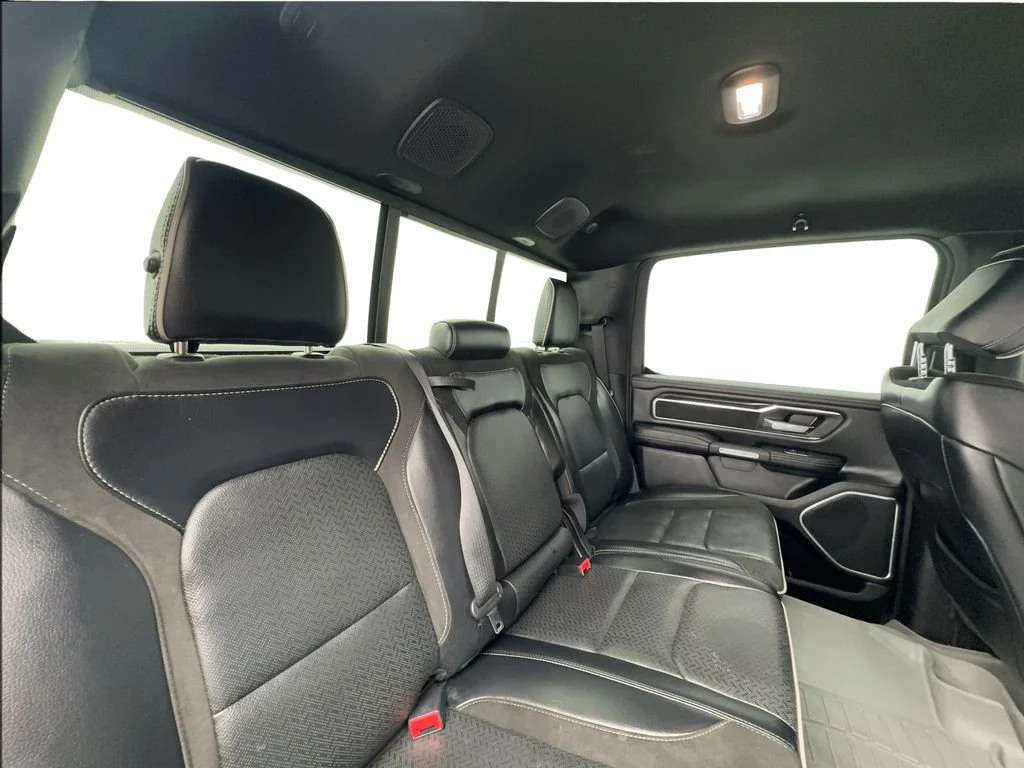 Used 2021 Blue Ram Laramie image 27