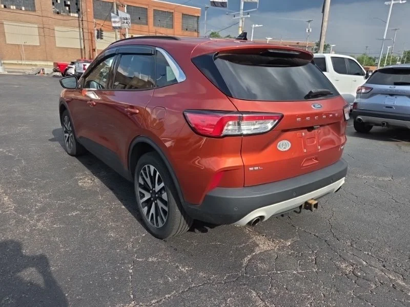 Used 2020 Orange Ford SEL image 5