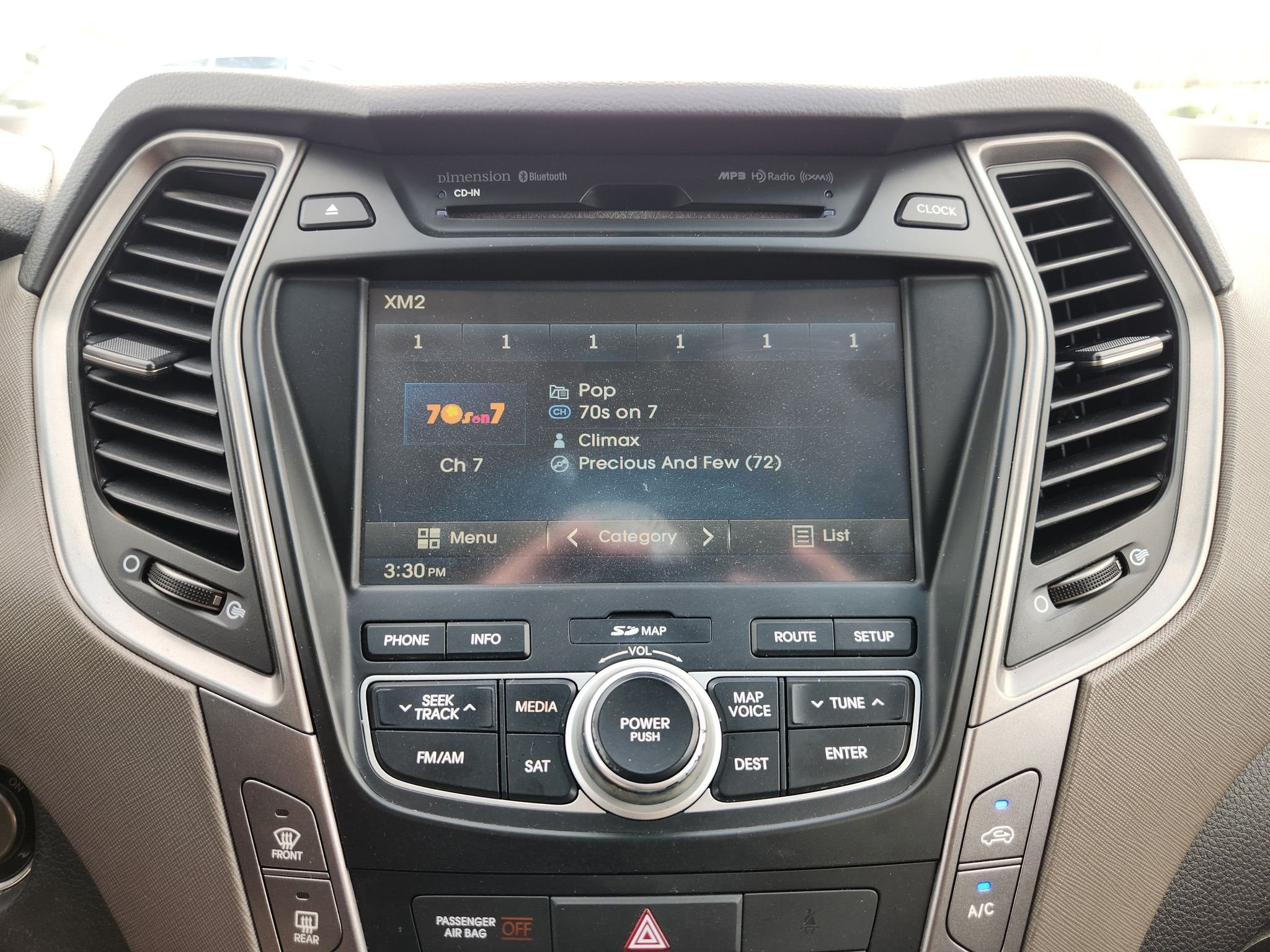 Used 2015 Mineral Gray Hyundai 2.4L (A6) image 17