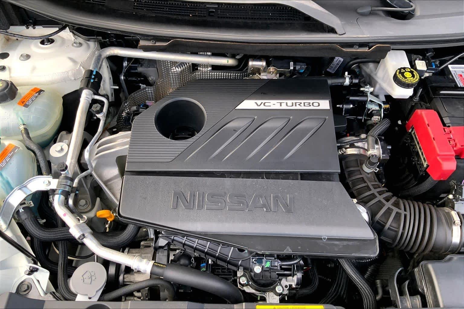 Used 2024 Everest White Pearl Nissan SV image 30