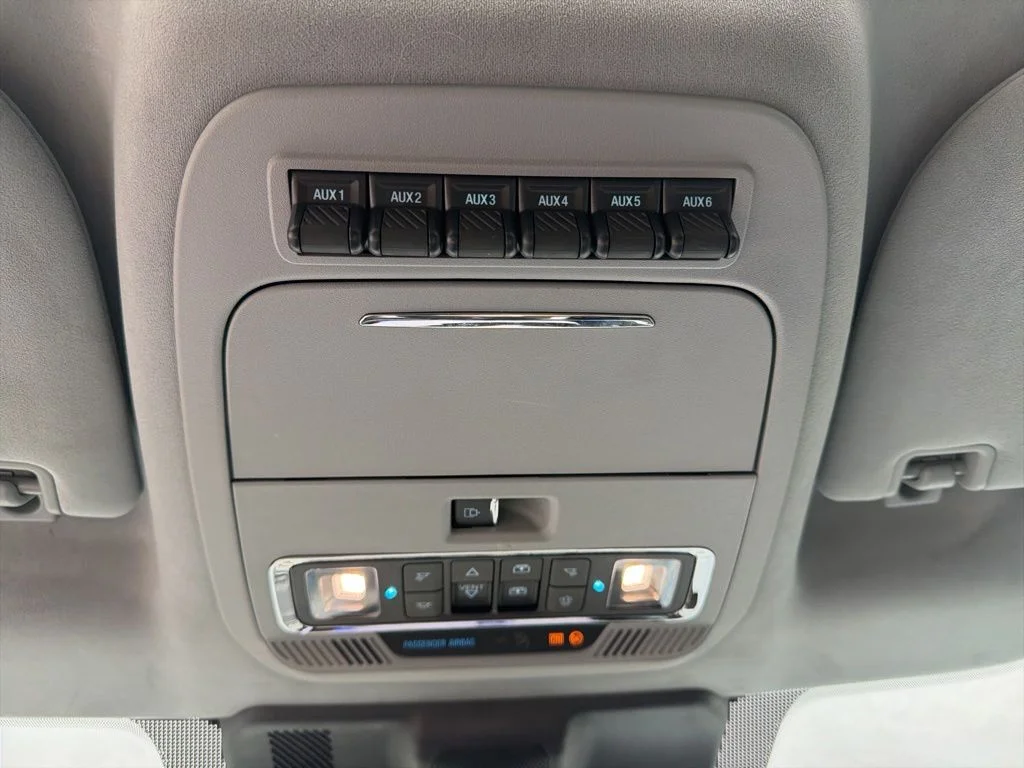 Used 2024 Black Ford Limited image 29
