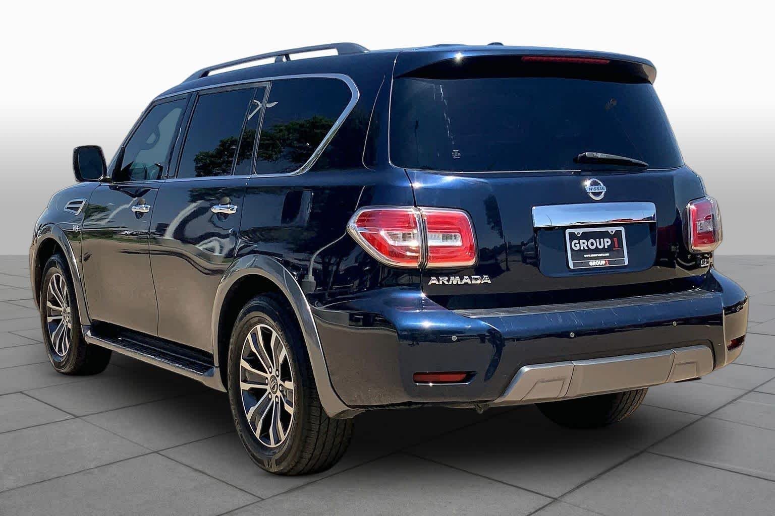 Used 2020 Hermosa Blue Pearl Nissan SL image 11