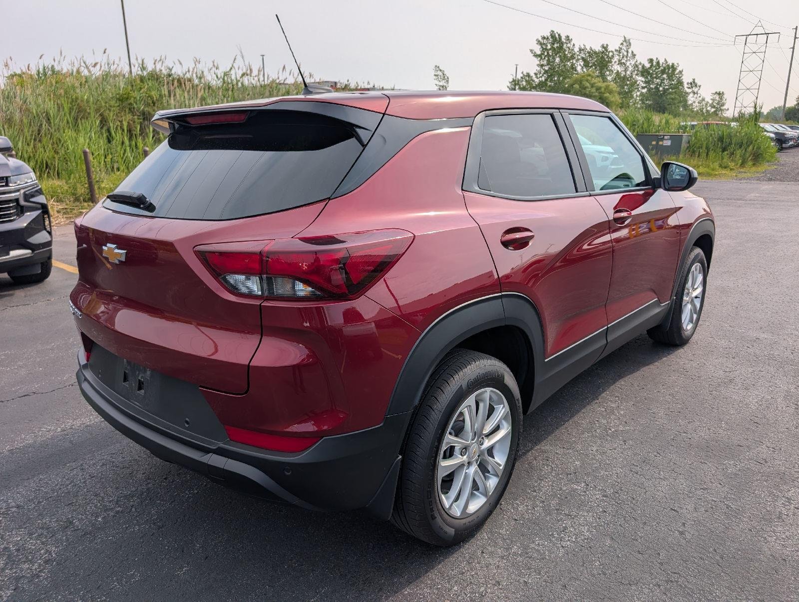 Used 2025 Crimson Metallic Chevrolet LS image 10