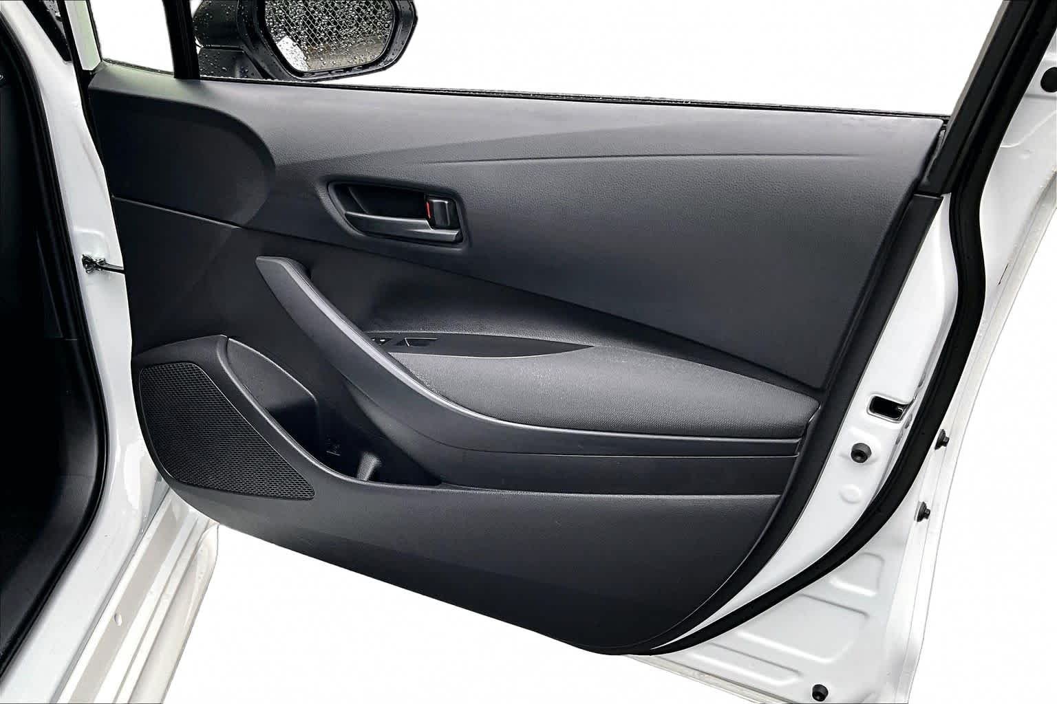 Certified Used 2026 Ice Cap Toyota Hybrid LE image 22
