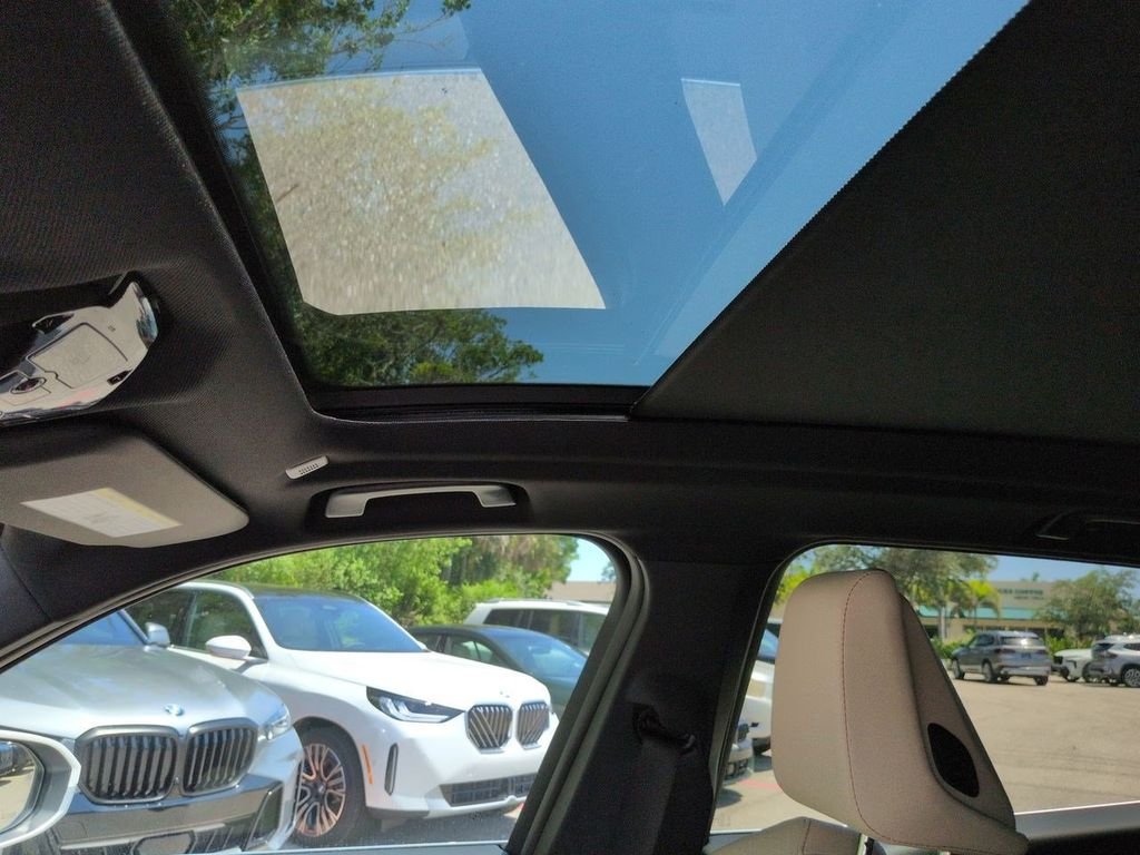 New 2026 White Metallic BMW 30 xDrive image 20