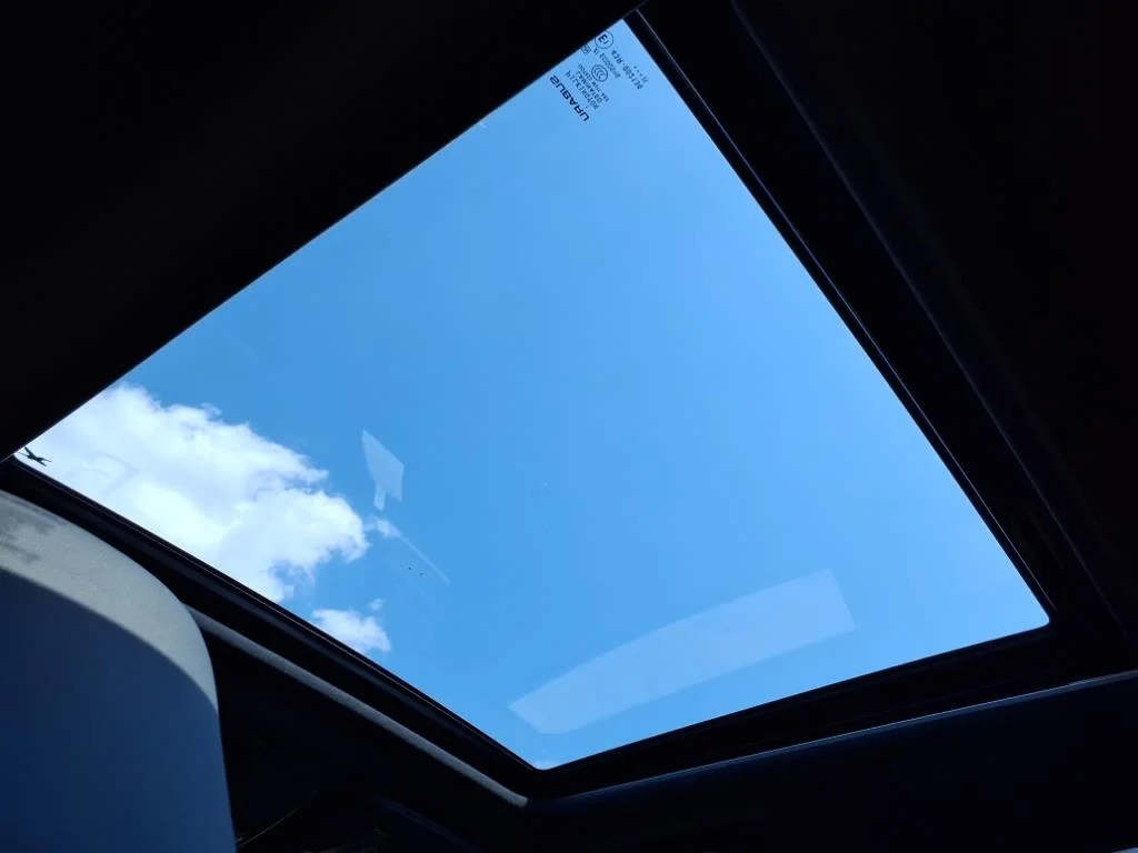 Used 2025 Crystal Black Silica Subaru Limited image 9