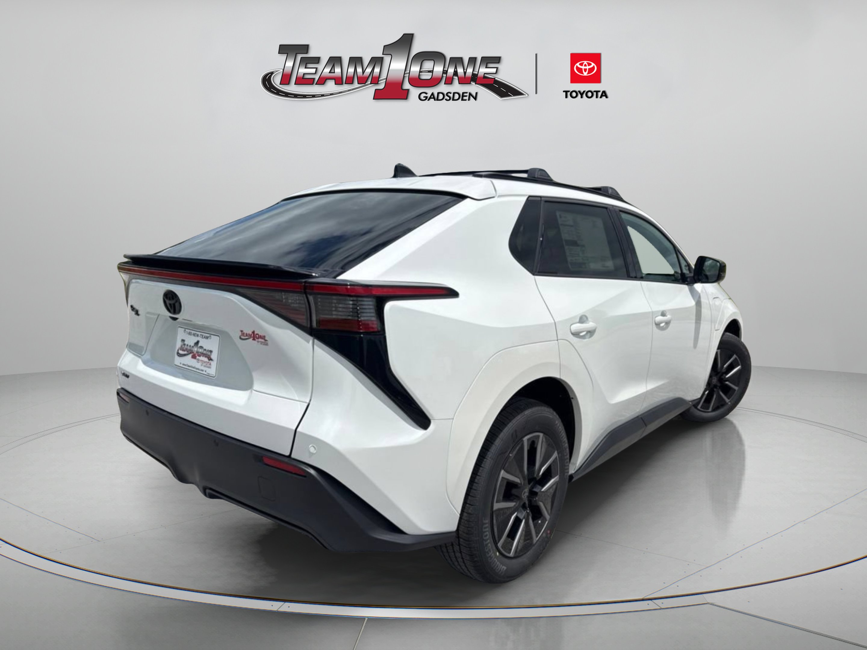 New 2026 Wind Chill Pearl Toyota XLE image 6