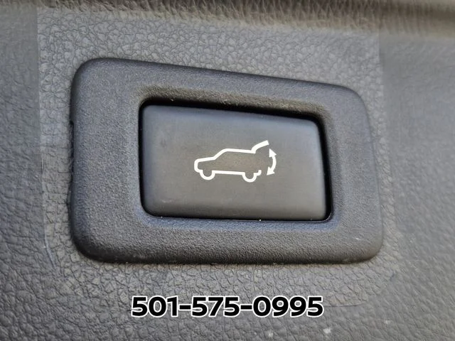 Used 2016 Red Subaru 2.5i image 17