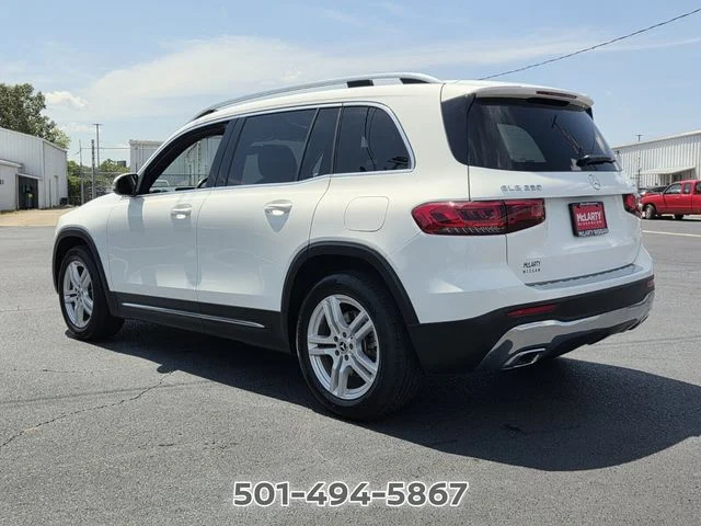 Used 2023 White Mercedes-Benz GLB 250 image 3