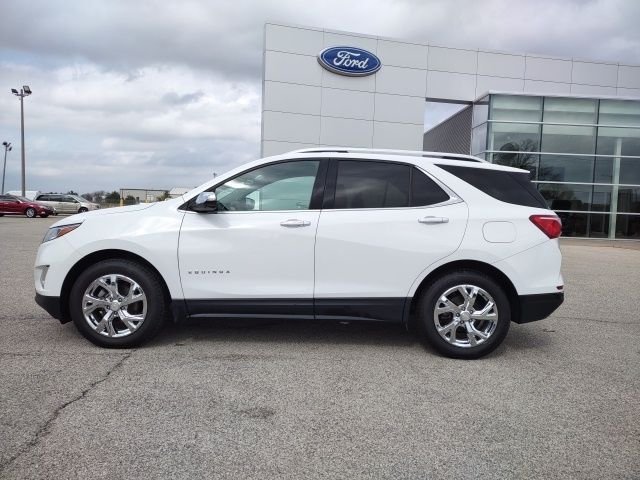 Used 2020 Chevrolet Equinox Premier with VIN 3GNAXNEV0LS706584 for sale in Galesburg, IL