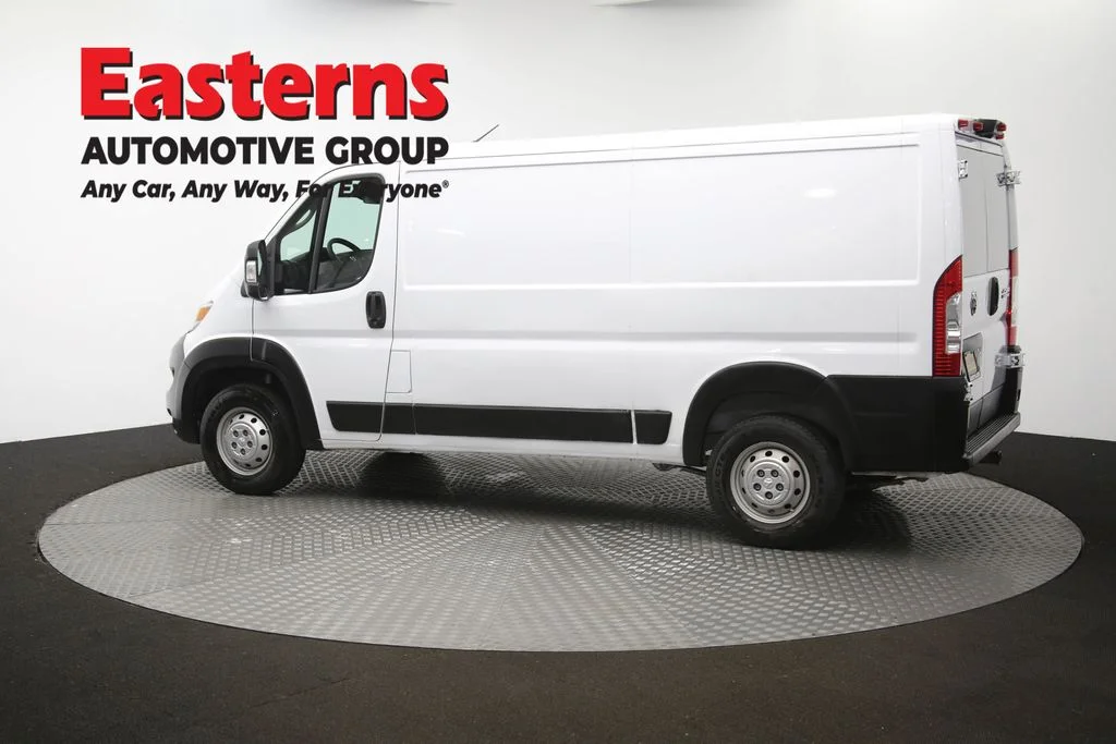 Used 2023 White Ram Base image 59