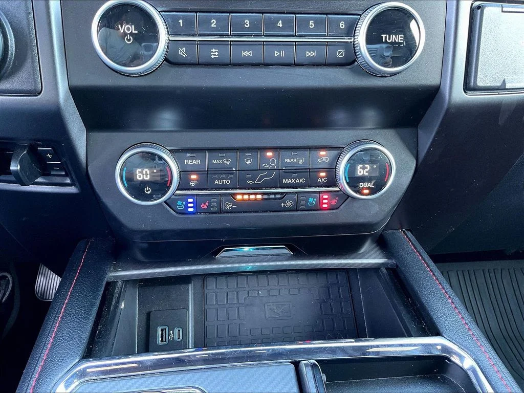 Used 2021 Magnetic Ford Limited image 17