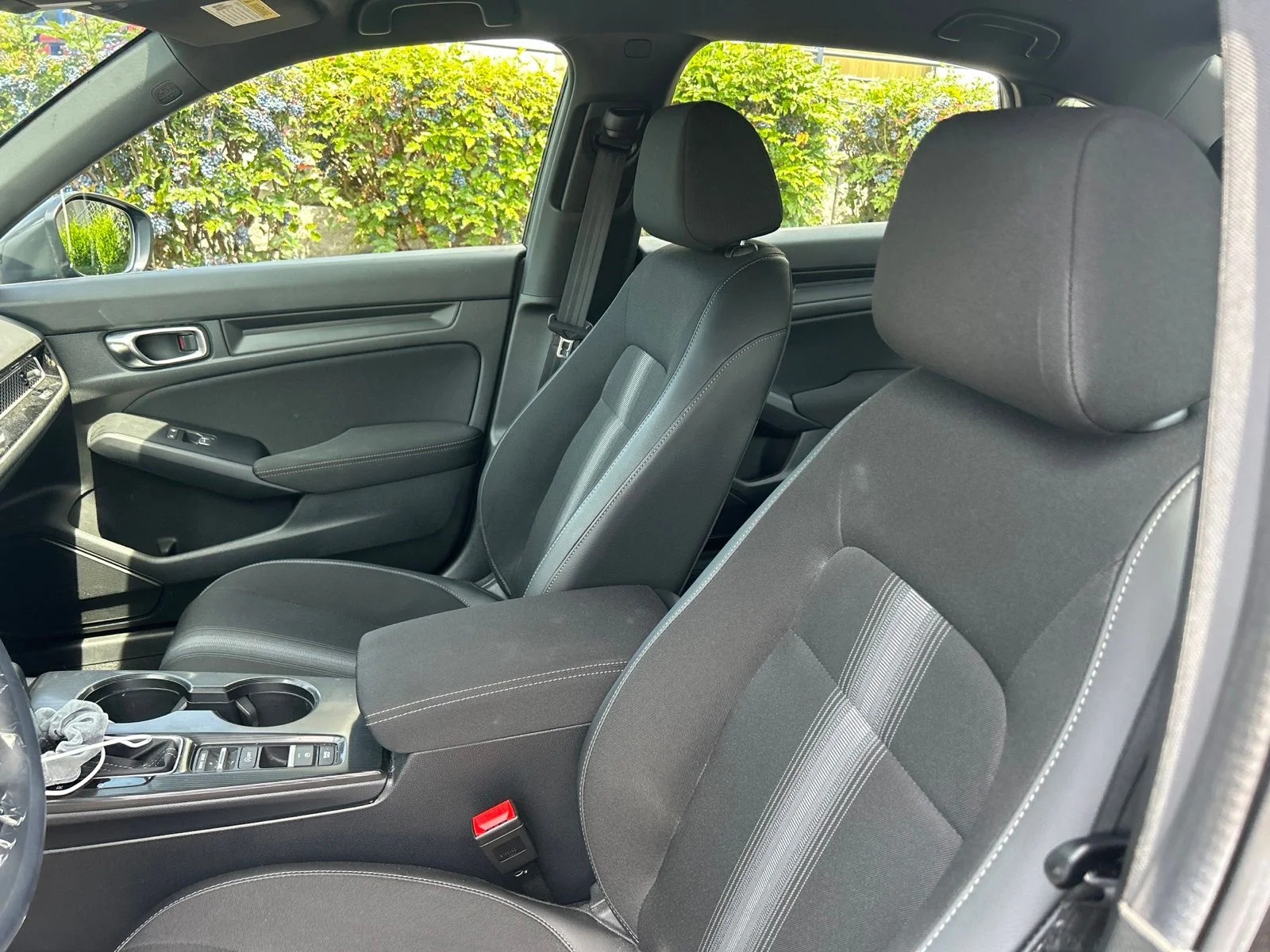 Used 2025 Meteorite Gray Metallic Honda Sport image 6