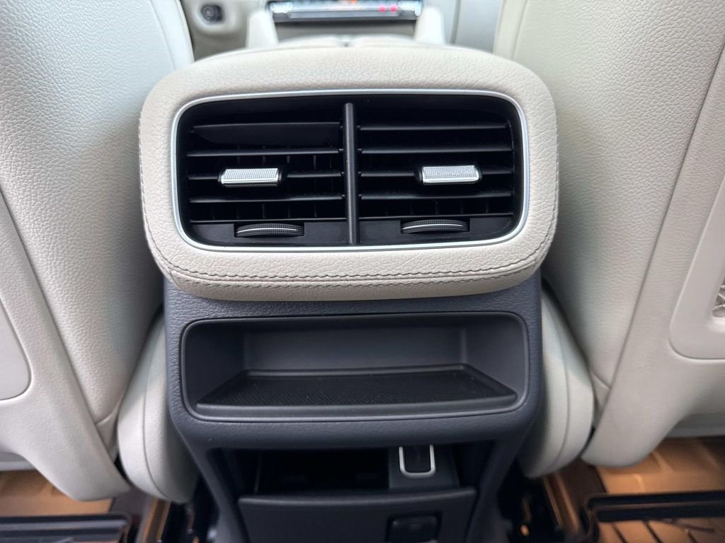 Used 2020 White Mercedes-Benz GLE 350 image 15