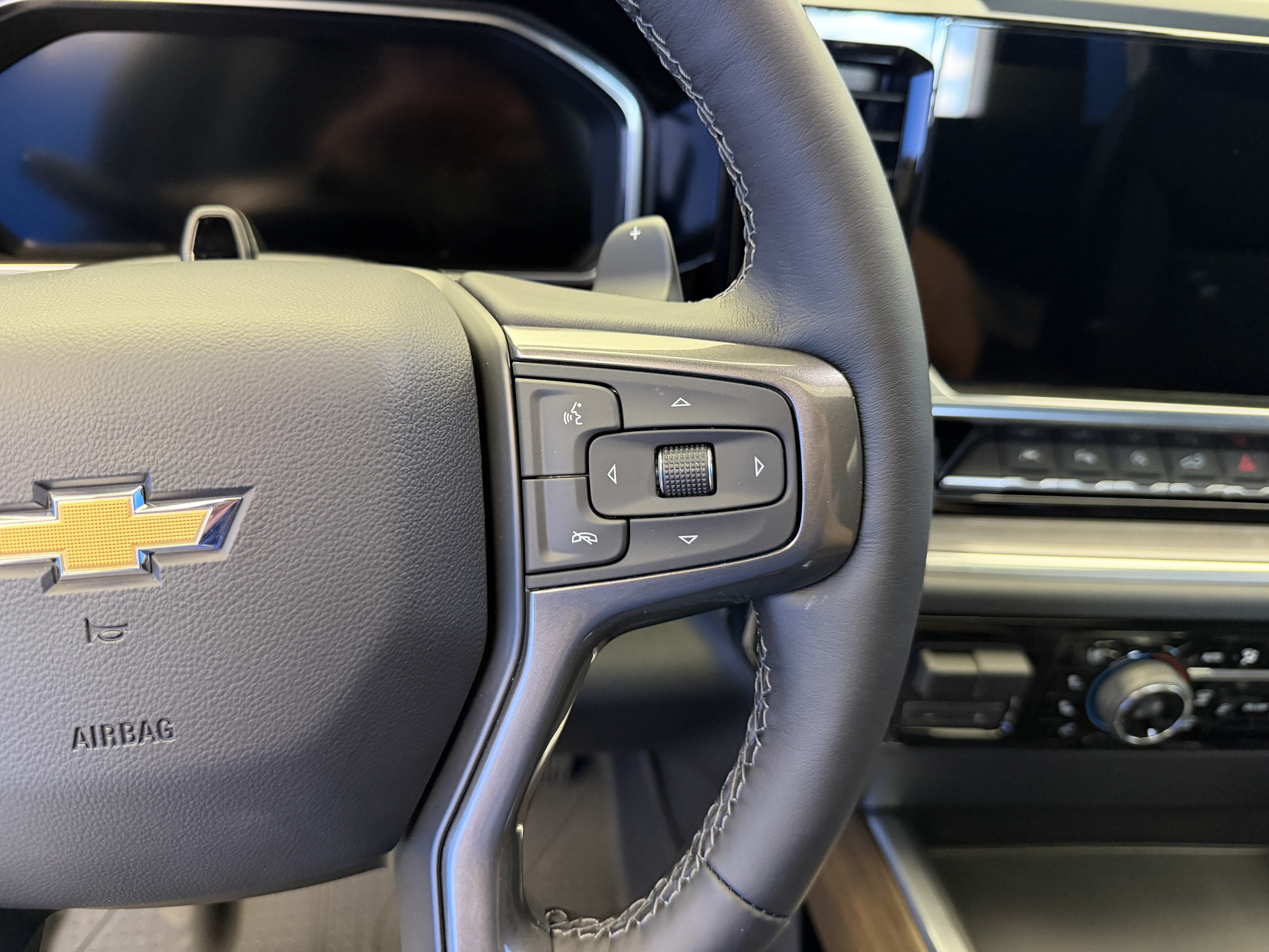2026 Chevrolet Silverado 1500 High Country - Photo 18