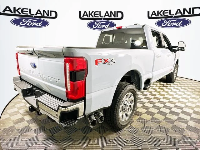 New 2026 Gray Ford Lariat image 4