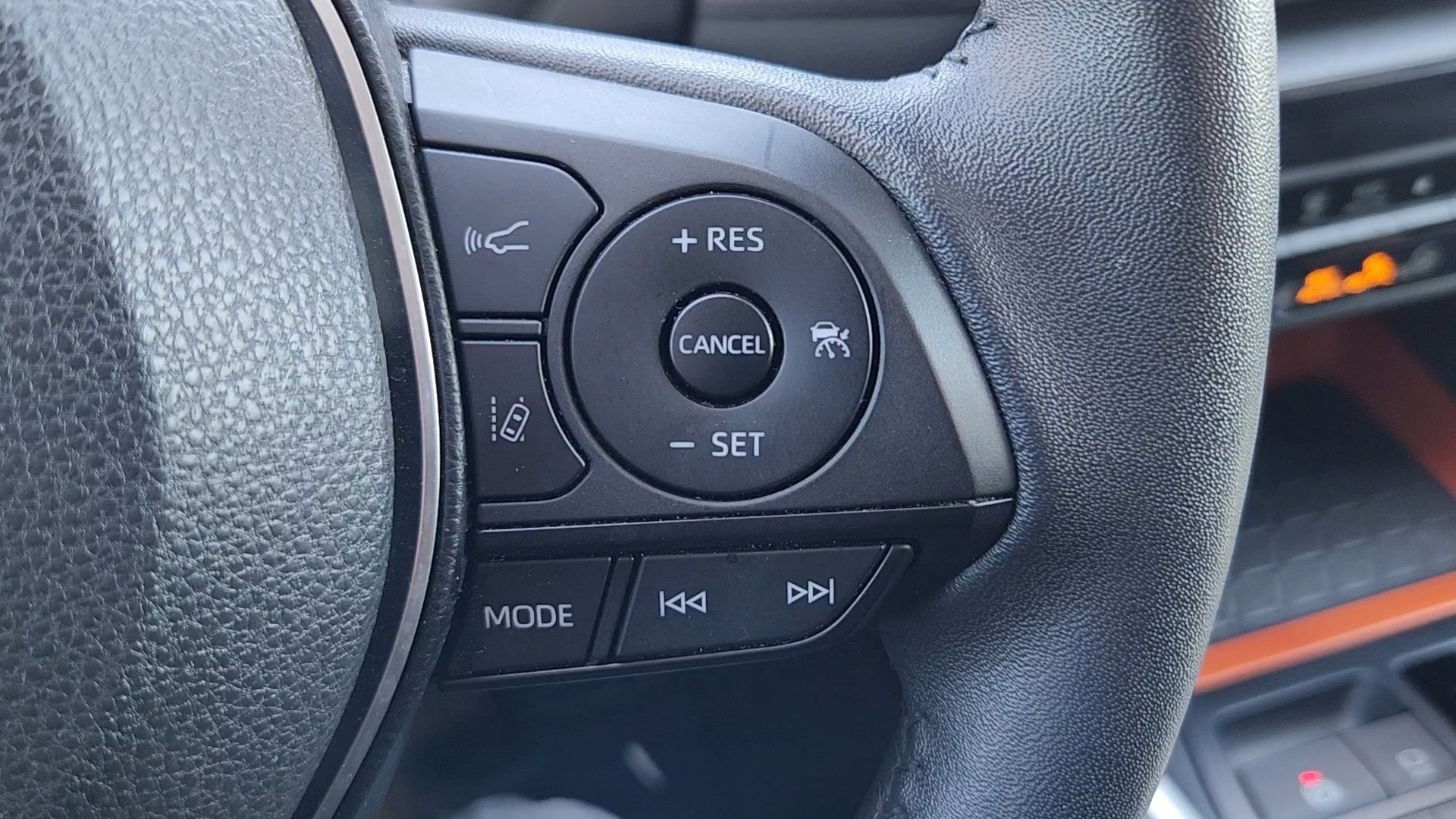 Used 2024 Ice Cap Toyota Adventure image 13