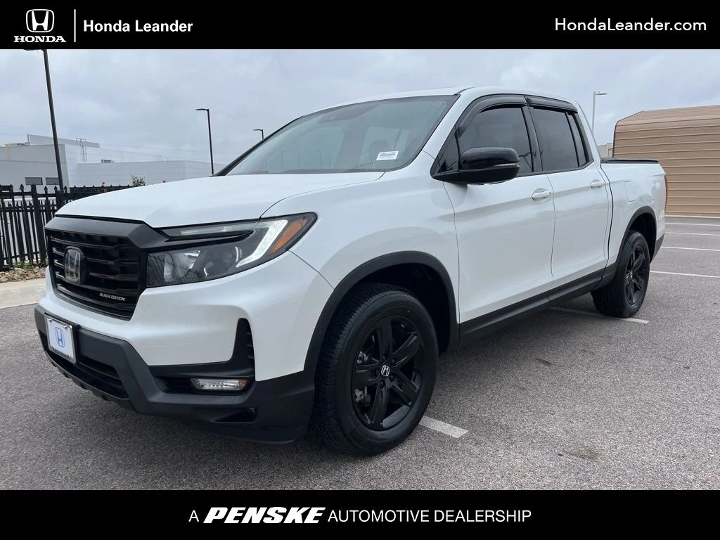 2022 Honda Ridgeline Black Edition's photo
