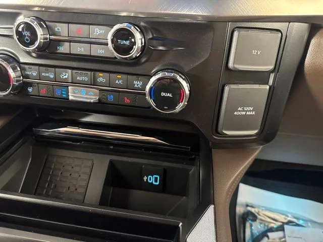 New 2026 Star White Metallic Tri-Coat Ford F-350® King Ranch® image 17