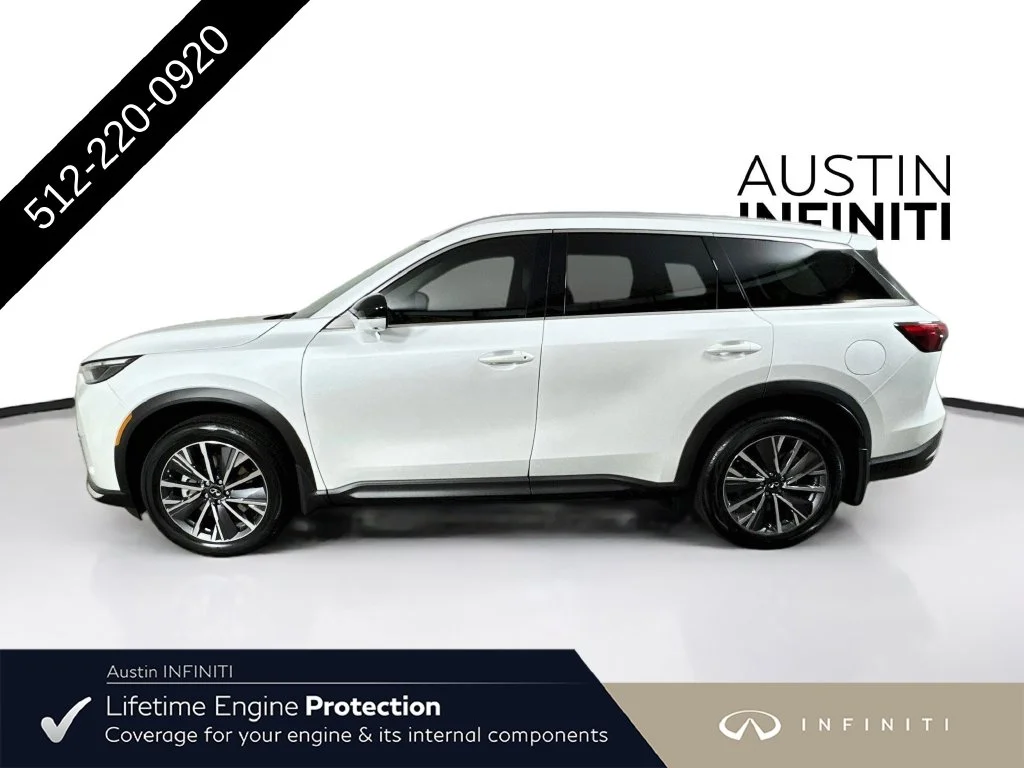New 2027 White INFINITI LUXE image 5