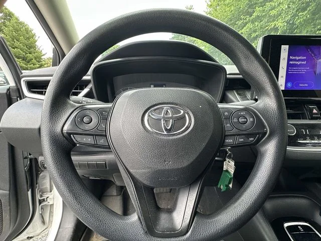 Used 2023 White Toyota LE image 16