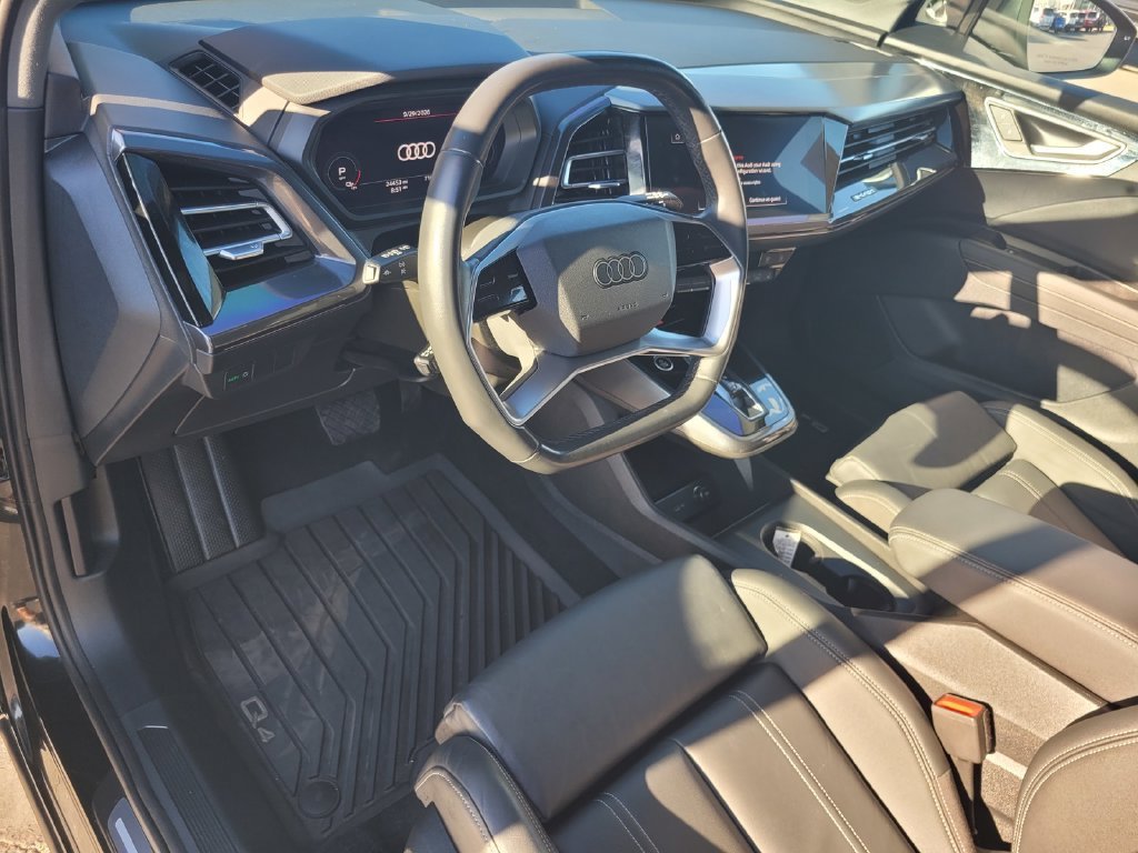 2022 Audi Q4 e-tron Premium Plus - Photo 14