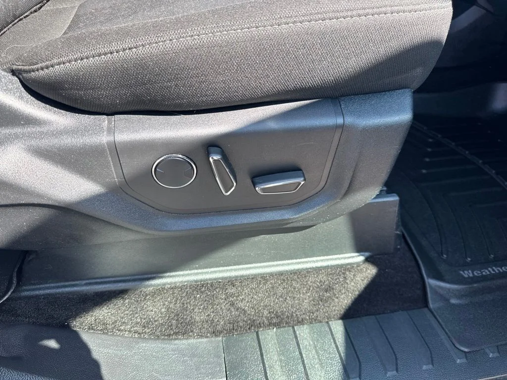 Certified Used 2018 Shadow Black Ford XLT image 35
