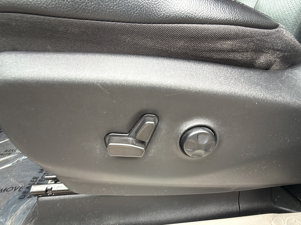Used 2022 Blue Chrysler Touring L image 18