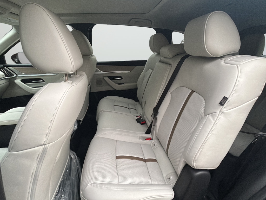 2026 Mazda CX-90 Premium Plus Package - Photo 17