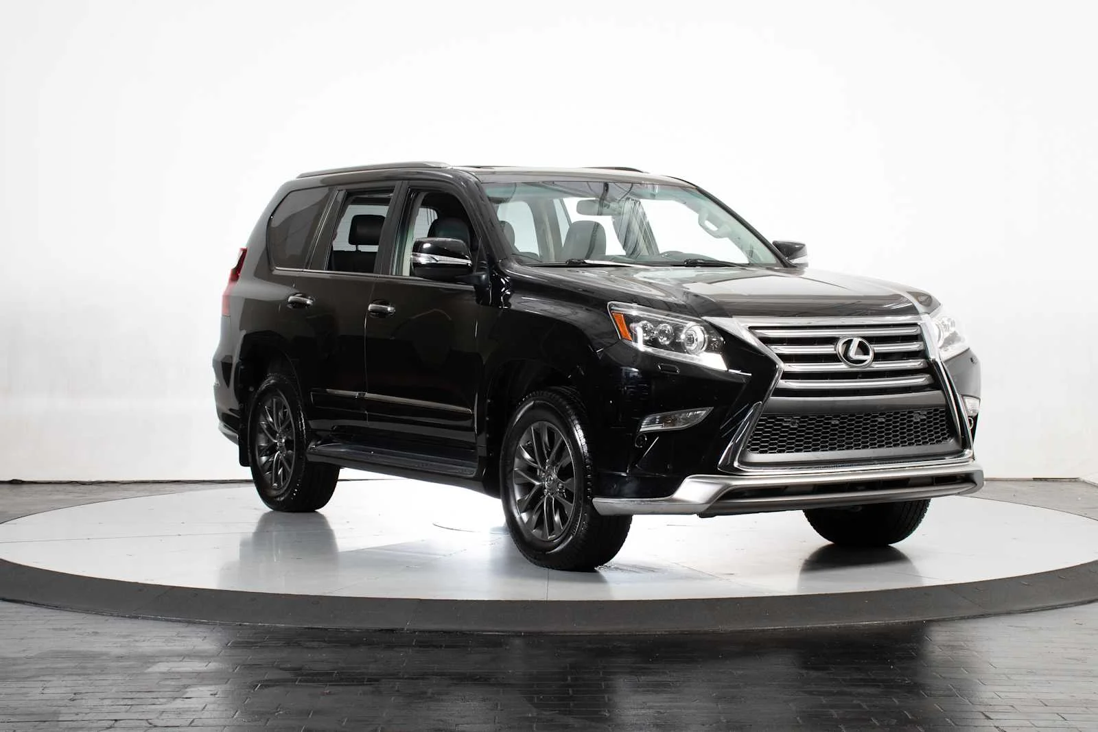 Used 2019 Black Onyx Lexus Premium image 9