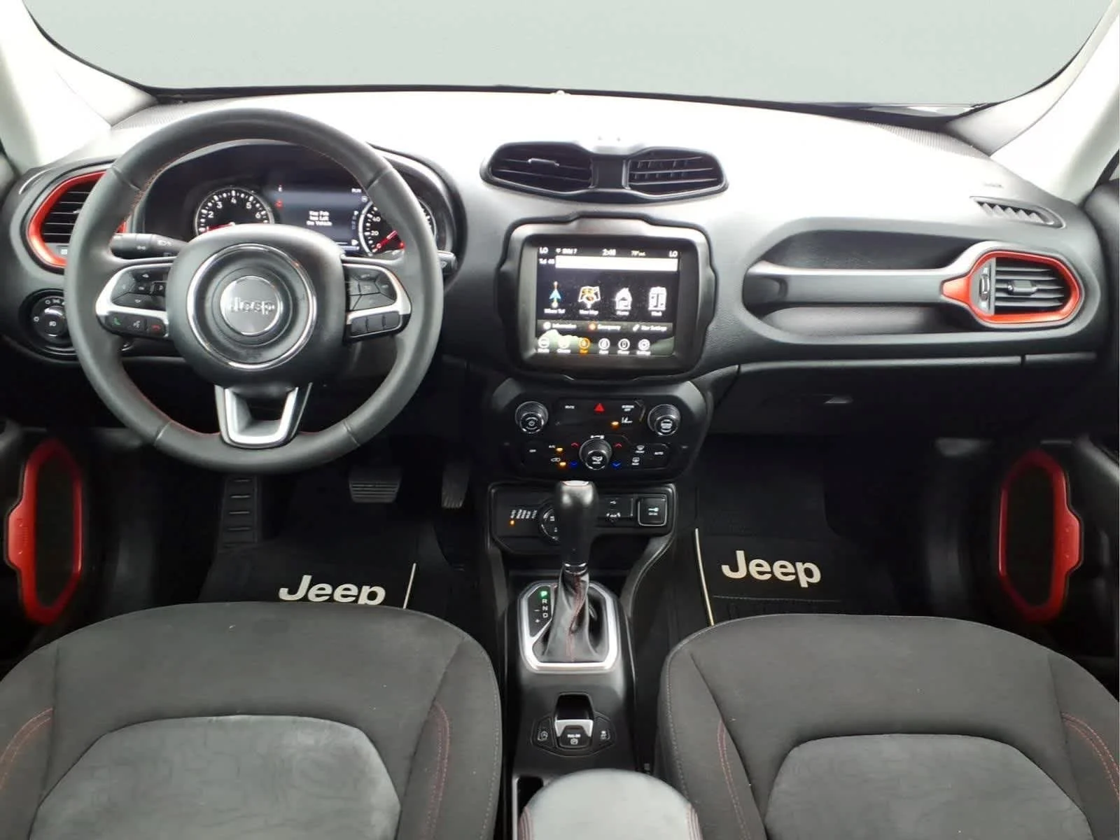 Used 2023 Alpine White Clearcoat Jeep Trailhawk image 17