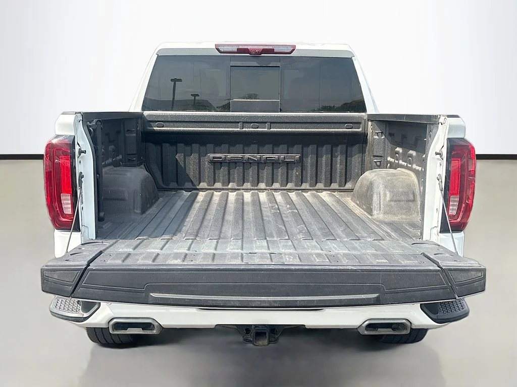 Used 2022 Summit White GMC Denali image 28