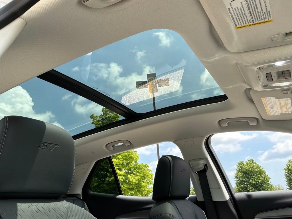 New 2026 Moonstone Gray Metallic Buick Sport Touring image 37