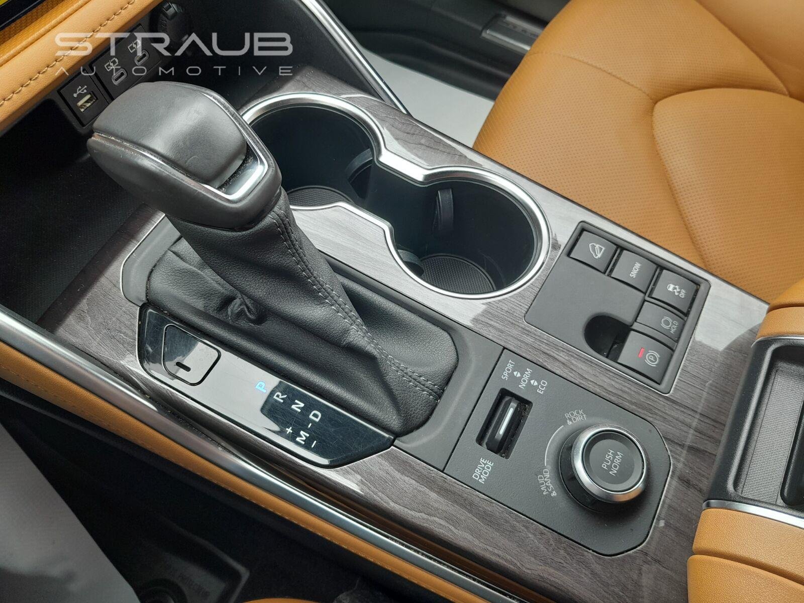 2023 Toyota Highlander Platinum - Photo 25