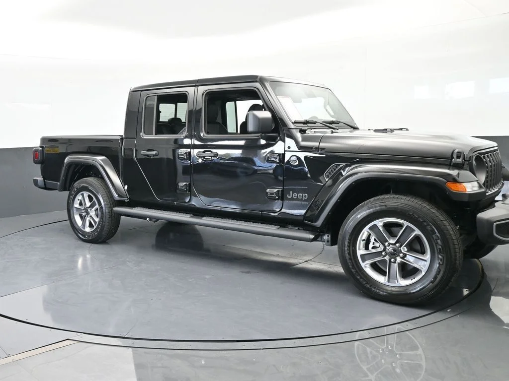 Used 2024 Black Clearcoat Jeep Sport S image 7