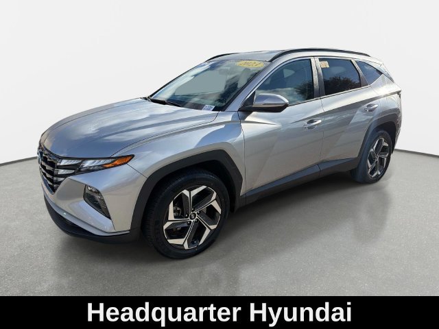 Used 2023 Silver Hyundai SEL image 5