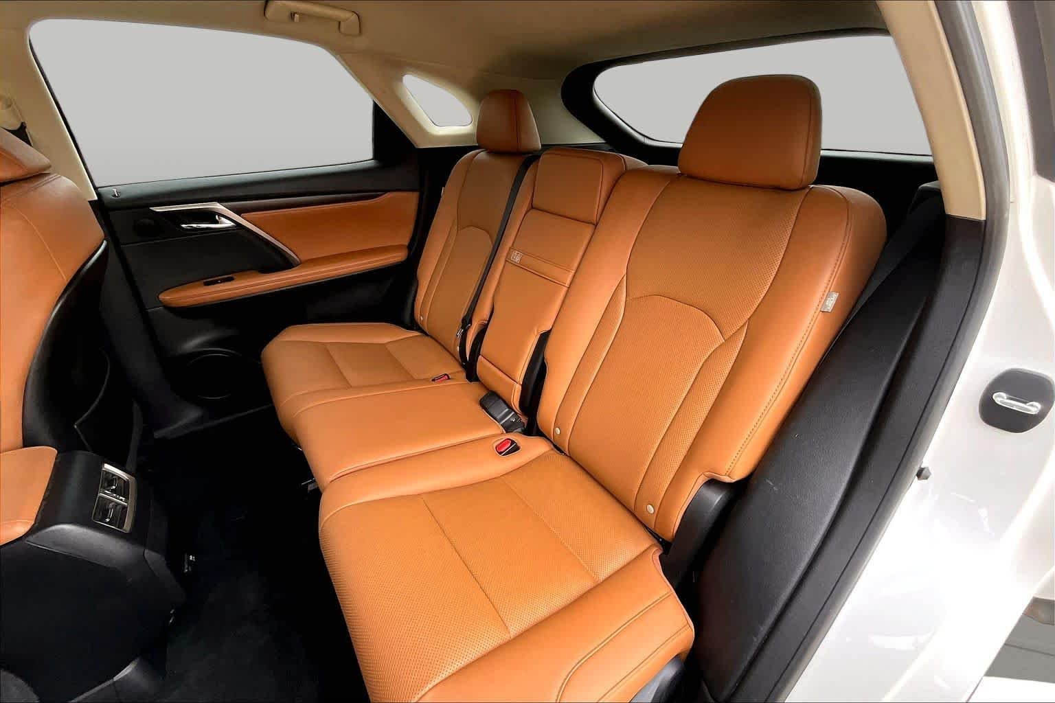 Used 2021 Eminent White Pearl Lexus  image 21