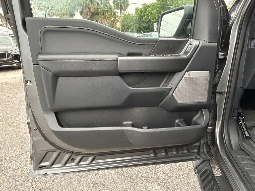 Used 2022 Gray Metallic Ford XLT image 37