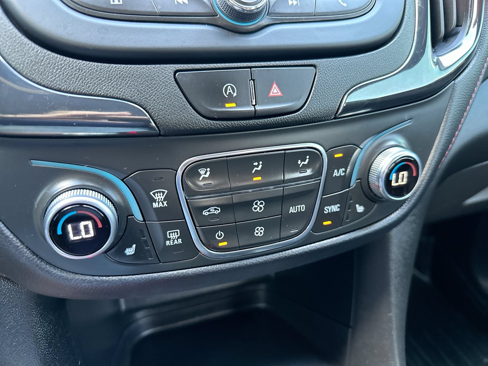 Used 2022 Cherry Red Tintcoat Chevrolet RS image 18