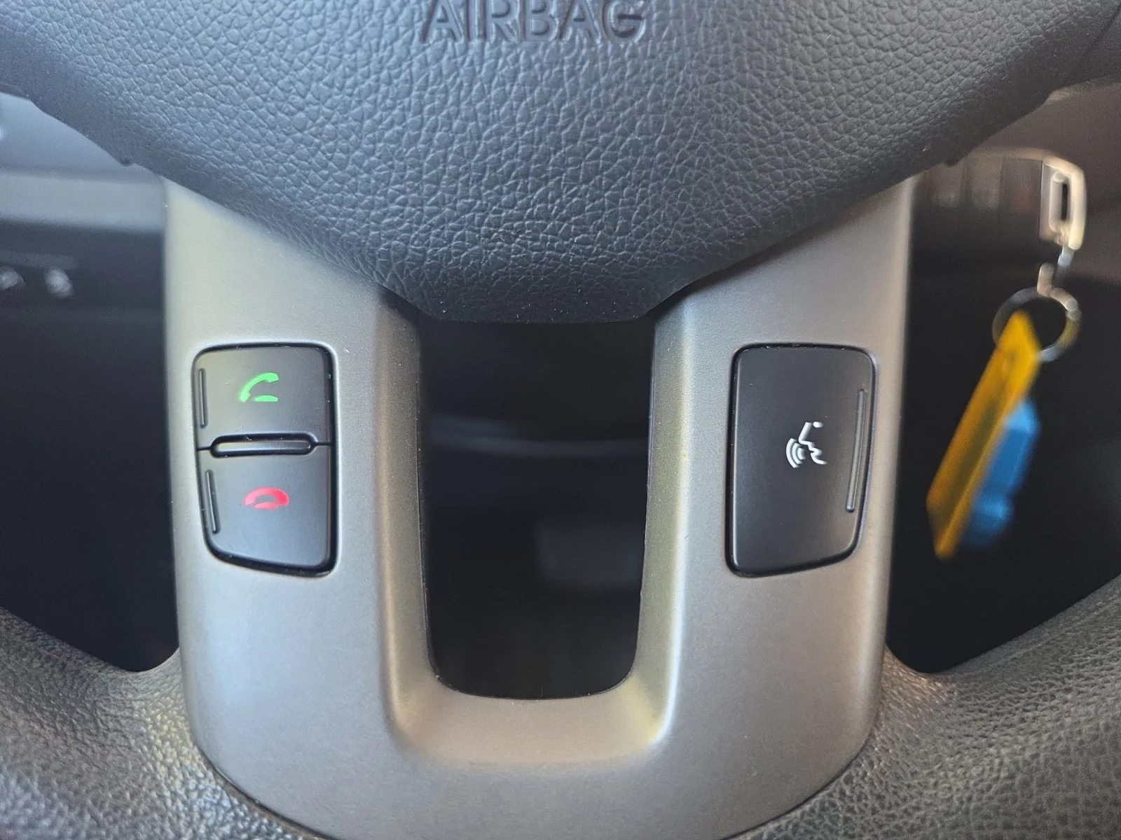 Used 2015 Bright Silver Kia LX image 24