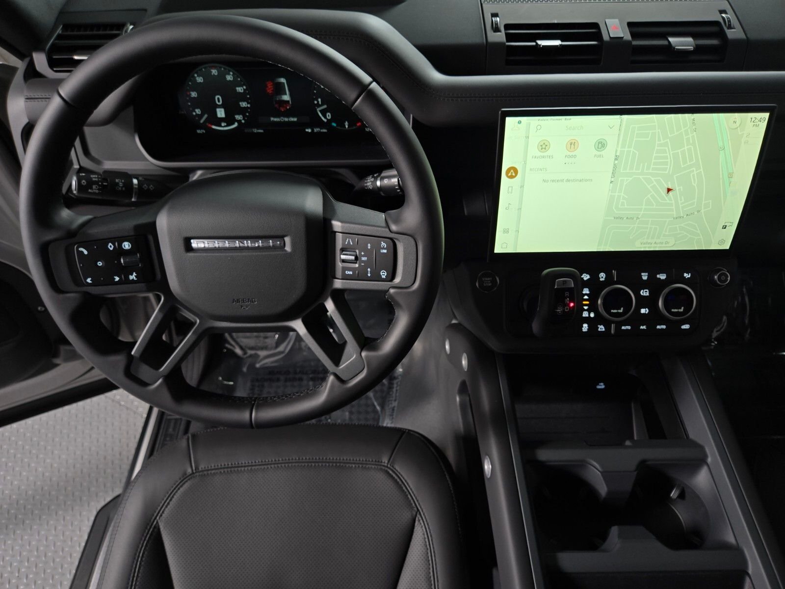 2026 Land Rover Defender X-Dynamic SE - Photo 13