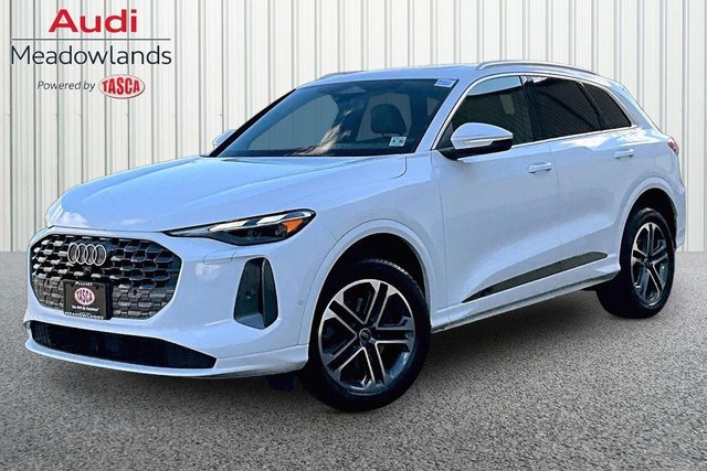 2025 Audi Q5 Premium quattro's photo