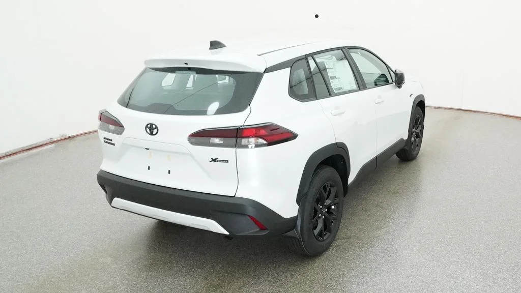 New 2026 Wind Chill Pearl Toyota L image 15