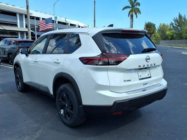 New 2026 Everest White Pearl TriCoat Nissan SV image 4