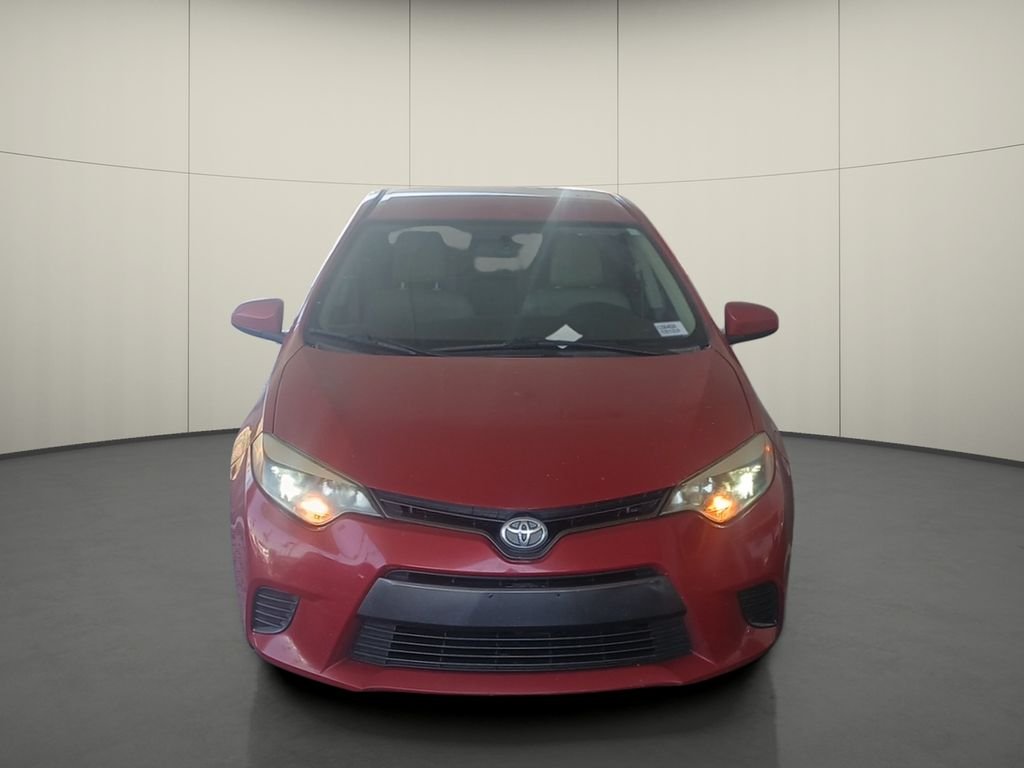 Used 2016 Red Toyota LE image 2